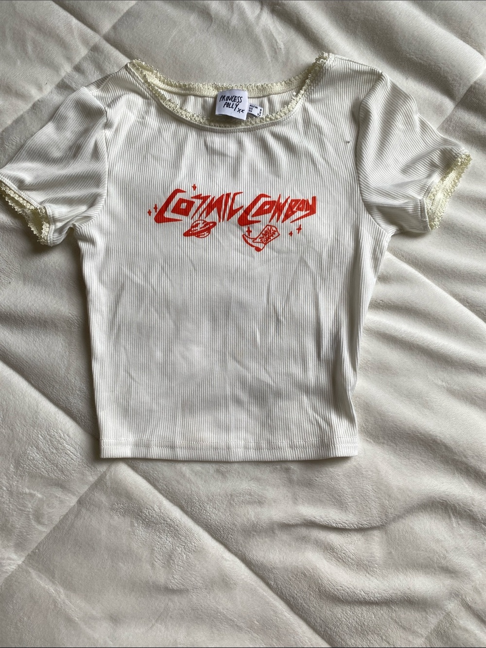 Princess Polly White Ribbed Graphic Tee with Red Print (US 2)